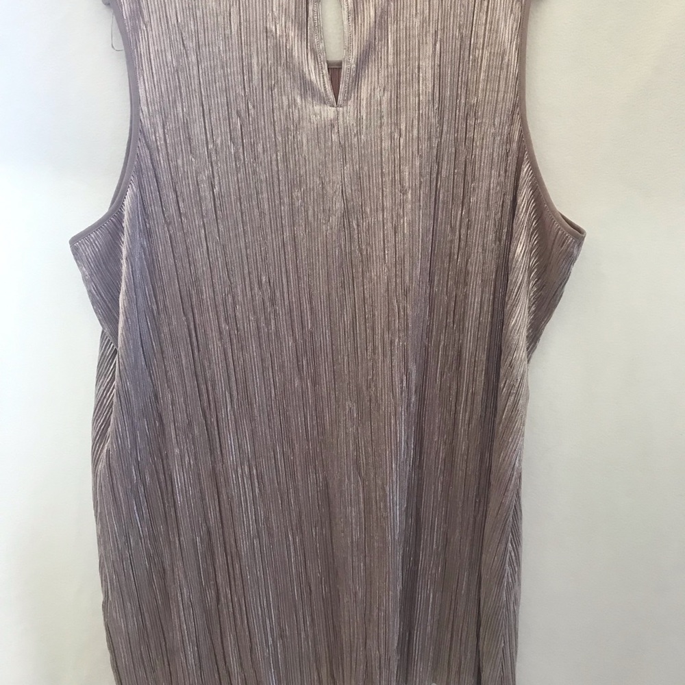 Blouse - Picture 2 of 4